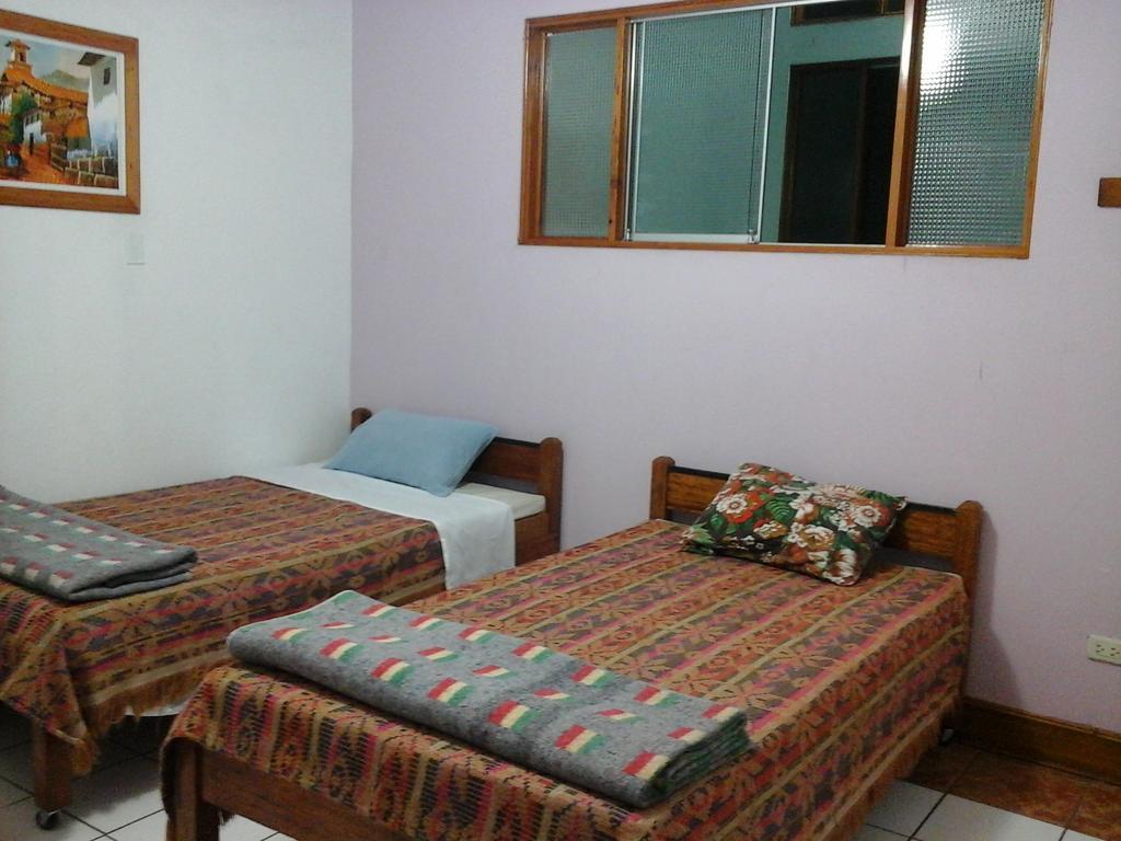 Hostal Yaki Ліма Номер фото